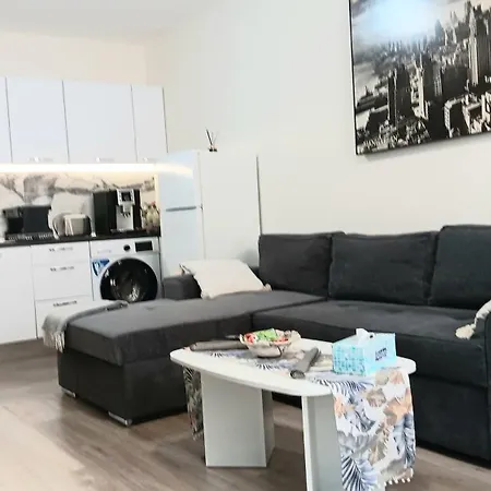 New Near Bulgaria Mall And Bul Bulgaria Апартамент *